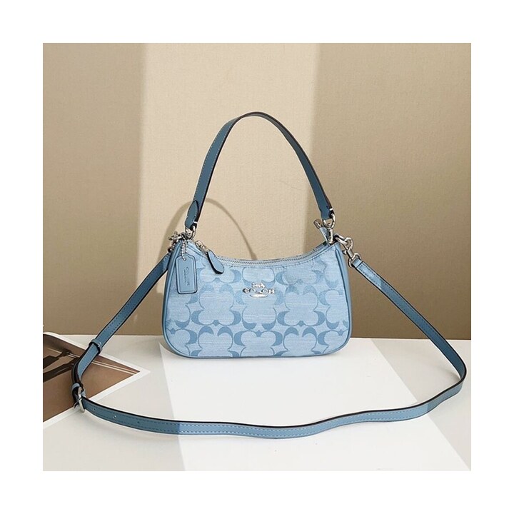 Coach Signature Celeste