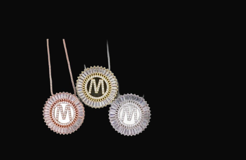 Accesorios y joyas en Chile — collares y aros
