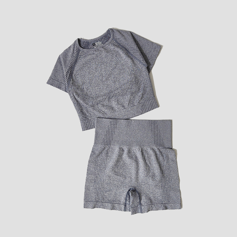 Gris