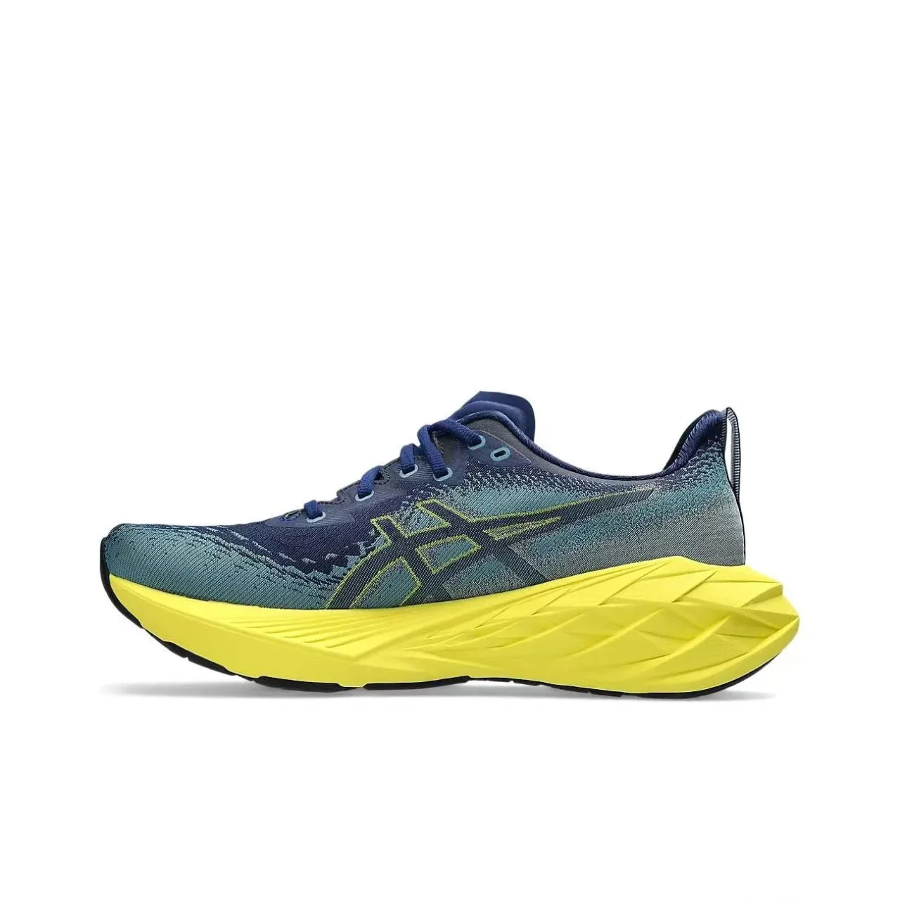 Asics Novablast 4