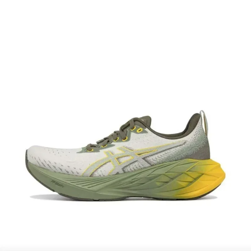 Asics Novablast 4